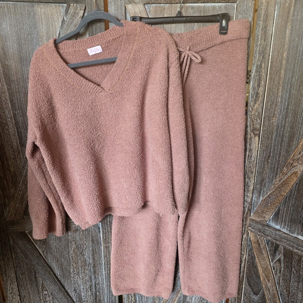 Pink Lily Sweatshirt & Pants Women's Size Medium Tan Loungewear Set Thick Comfy